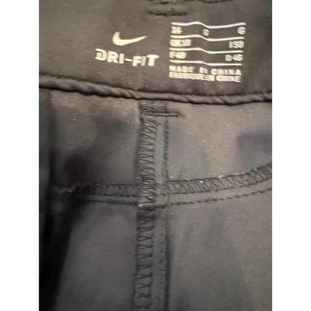 Nike Womens Dri Fit Bermuda Sport Shorts Size 14  Black